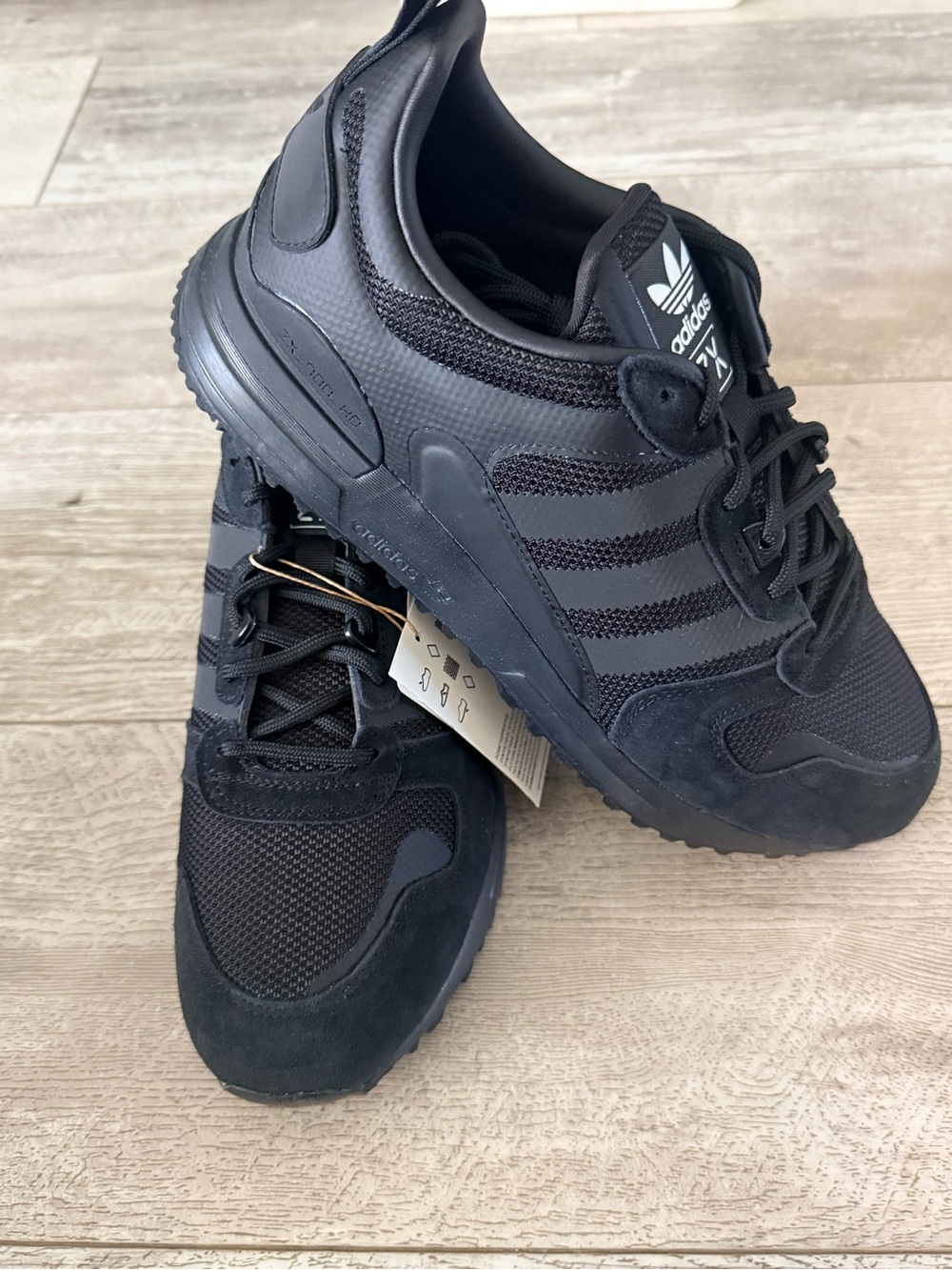 Adidas Originals ZX 700 HD Black Sneakers Men’s Size 9 New With Tags